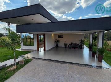 ccbfaa52cc0a375ecdbffbe3dbb63acf96256e65 · Casa á venda no Condomínio Estâncias das Aroeiras
