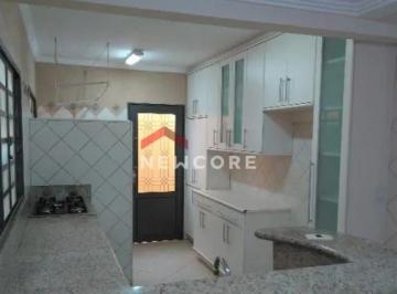 Casa en Venda de 4 quartos Jardim Botânico · Casa em Avenida Antonio Bento Chiossi - Jardim Botânico - Araraquara/SP