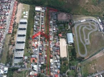 Terreno · 102m² · 1 Quarto · 1 Vaga · Lote em Estrada Anarolina Silveira Santos - Vargem do Bom Jesus - Florianópolis/SC