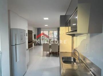 Apartamento de 2 quartos, Itapema · Apartamento em Rua 258 - Meia Praia - Itapema/SC