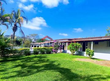 Rural · 1975m² · 3 Quartos · 10 Vagas · Chácara em Rua das Paineiras - Vila Velha - Caçapava/SP