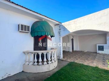 Casa · 188m² · 4 Quartos · 2 Vagas · Casa em  Rua Almirante Tamandaré - Vila Xavier (Vila Xavier) - Araraquara/SP