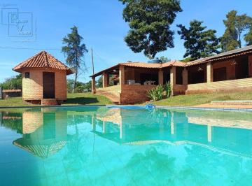 Rural de 7 quartos, Mateus Leme · SITIO COM CASA TODA EM TIJOLINHO, LAGOAS, PISCINA, ÀREA EM PASTO, EM MATEUS LEME.
