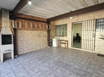 202607181042089598.jpeg · Casa com 01 dormitório, á 300 metros da praia, excelente oportunidade!