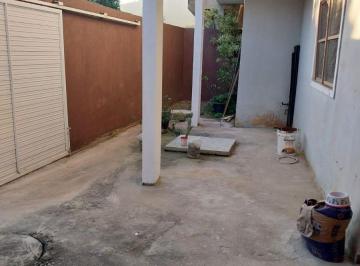 Casa de 2 quartos, Rio de Janeiro · Vendo Execente casa em um lugar tranquilo em Campo Grande