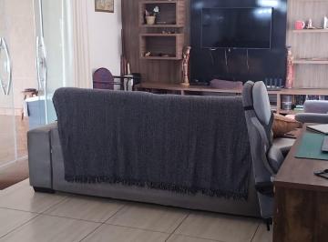 Casa de 2 quartos, Jardinópolis · Antes de continuar procurando, conheça esta casa...