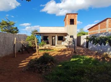 Casa de 2 quartos, Vicente Pires · Casa à Venda na 26 de Setembro - Condomínio Fechado | Rua 4 | - Quintal Grande