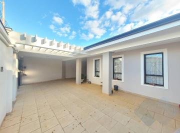 Casa · 160m² · 3 Quartos · 4 Vagas · Casa para venda em Vila Carmelo de 160.00m² com 3 Quartos, 1 Suite e 4 Garagens