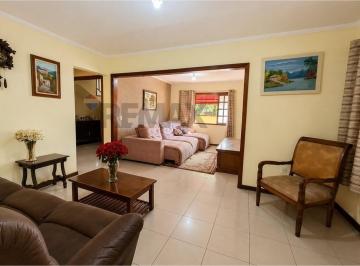 Casa · 175m² · 3 Quartos · 4 Vagas · Casa para venda em Rio Acima de 175.00m² com 3 Quartos e 4 Garagens