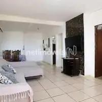 Sala · Casa à venda com 110m²;, 3 quartos, suíte e 1 vaga - São Lucas