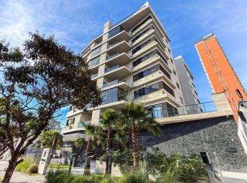 Apartamento · 218m² · 4 Quartos · 3 Vagas · Cobertura nova, 4 suítes, 3 vagas, Água Verde
