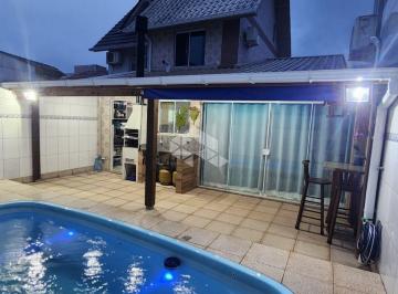 Casa · 100m² · 3 Quartos · 2 Vagas · CASA COM PISCINA E 3 QUARTOS EM CONDOMÍNIO FECHADO NA VARGEM GRANDE FLORIANÓPOLIS