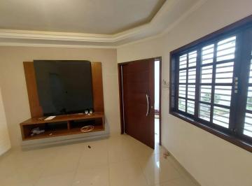 Casa de 3 quartos, Mogi das Cruzes · Casa para alugar em Alto Ipiranga de 105.00m² com 3 Quartos, 1 Suite e 2 Garagens