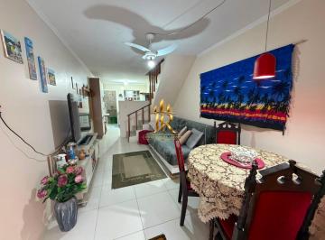Apartamento · 65m² · 2 Quartos · 1 Vaga · Duplex 2 dormitórios beira mar de Tramandaí
