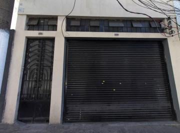 Comercial · 900m² · Prédio comercial na Rua da Glória, 891 - 893 • 900 m²