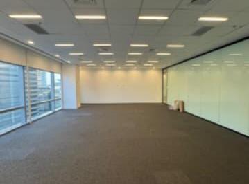 Comercial · 750m² · 22 Vagas · Sala comercial na Avenida das Nações Unidas, 14621 - Conjunto 2102 • 750 m²