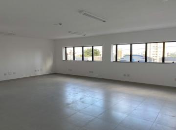 Comercial · 2834m² · Prédio comercial na Rua Alfredo Pujol, 394 • 2834 m²