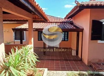 Casa · 282m² · 3 Quartos · 2 Vagas · Casa térrea 3 suítes na rua do shopping Granja Viana, fácil acesso Rodoanel
