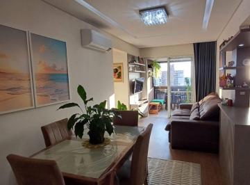 Apartamento de 2 quartos, Florianópolis · Ótimo apartamento vista baia norte e sacada gourmet à venda em Itacorubi