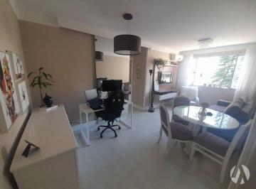 Apartamento de 2 quartos, Florianópolis · Apartamento 2 dormitórios com 1 vaga próximo ao Shopping e Beira Mar Norte