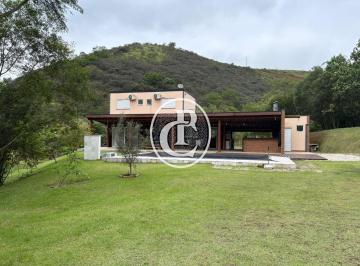 Rural · 24000m² · 2 Quartos · 14 Vagas · Sítio,Guirra…São José Campos!!