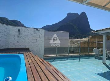 Apartamento · 266m² · 4 Quartos · 1 Vaga · Cobertura Duplex residencial na Barra da Tijuca, RJ. 266m², prédio da década de 80, vista linda pra
