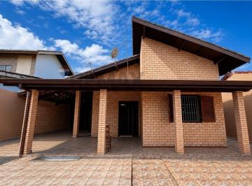 Casa · 116m² · 2 Quartos · 4 Vagas · Imóvel para locação com acabamento rustico!!