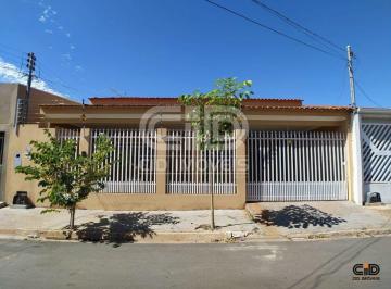 Casa · 158m² · 3 Quartos · 2 Vagas · Casa com 3 Quartos no CPA IV