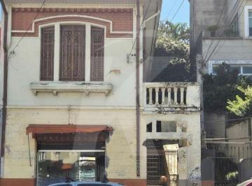 Terreno · 172m² · Vende um terreno de 467m no bairro Santana.