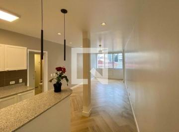 Apartamento · 70m² · 2 Quartos · Apartamento para Aluguel - Copacabana, 2 Quartos, 70 m² - Rio de Janeiro