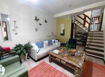 Casa · 125m² · 2 Quartos · 2 Vagas · Oportunidade - Casa Sobrado - Jardim das Indústrias - 2 Suítes - 125m².