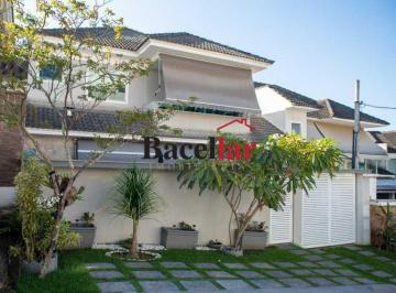 Casa · 315m² · 4 Quartos · 2 Vagas · Casa em Condomínio : Triplex / Residencial / Pechincha