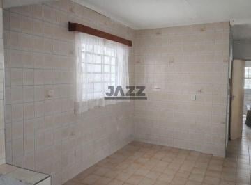 Casa · 250m² · 3 Quartos · 3 Vagas · Casa à Venda no 31 de Março - Excelente Localização