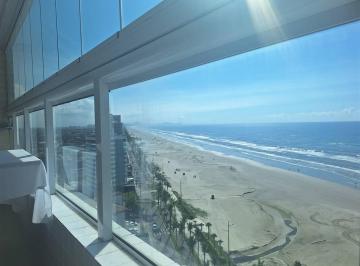 Apartamento · 105m² · 3 Quartos · 2 Vagas · Apartamento 142 do, Residencial Manacá. Balneario Floreda.
3 quartos, 1 suíte, 2 vagas na garagem,