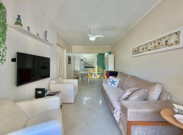 Photo 1 · Apartamento com Suíte a 1 Quadra da Praia das Pitangueiras – Alfa Imóveis Guarujá