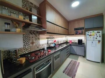 Casa · 145m² · 3 Quartos · 3 Vagas · Sobrado para venda em Residencial Mombaça I de 145.00m² com 3 Quartos, 2 Suites e 3 Garagens