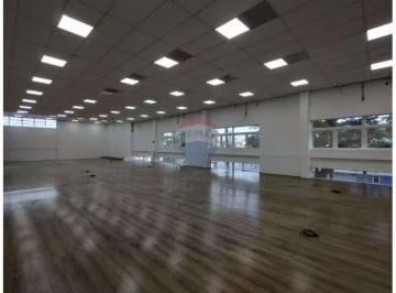 Comercial · 902m² · Sala Comercial para alugar em Rudge Ramos de 902.00m²