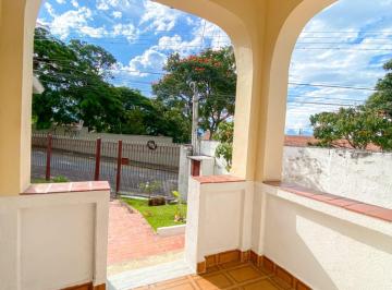 Casa · 83m² · 3 Quartos · 2 Vagas · Casa para venda em Centro de 83.00m² com 3 Quartos e 2 Garagens