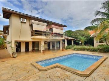 Casa · 538m² · 5 Quartos · 5 Vagas · Casa para venda em Centro de 538.00m² com 5 Quartos, 3 Suites e 5 Garagens