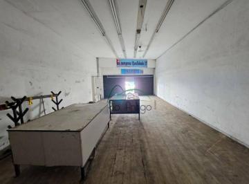 fcc0a09db3feab17e363fe3e7314027af54c308d · Loja Comercial 214m² no Rio Comprido – Frente de Rua com Showroom, Escritório e Amplo Estoque