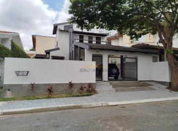 680c631921ef1cd2214de0771647547d5b896aad · Oportunidade - Casa em Condomínio - Condomínio Jardim das Colinas - 3 Dormitórios - 268m².