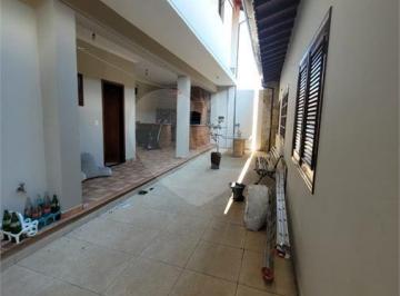 Casa · 300m² · 3 Quartos · 6 Vagas · Sobrado com 3 quartos à venda em Jardim celani - SP