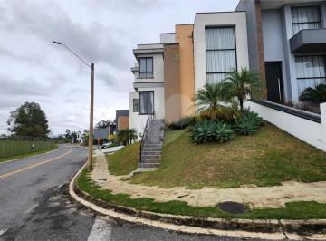 Casa en Venda de 4 quartos Morros · Condomínio com 4 quartos à venda em Morros - SP