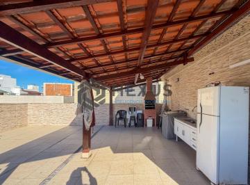 Foto · Cobertura reformada com varanda gourmet a 100m da praia na região da Vila Julia