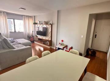Apartamento de 4 quartos, Itajaí · Apartamento Amplo à Venda no centro de Itajai