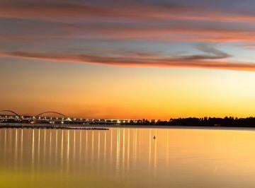 Casa de 5 quartos, Brasília · VENDO CASA LAGO SUL - CONDOMÍNIO - VISTA BELÍSSIMA