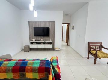 IMPORT49 · Apartamento Para Locação Definitiva no Centro De Ubatuba