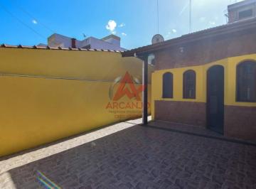 IMPORT49 · Sobrado, 03 dormitórios, 02 Suítes, bem localizada em Itaguá