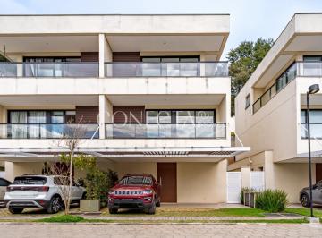 Foto 1 · Alpha House 1
