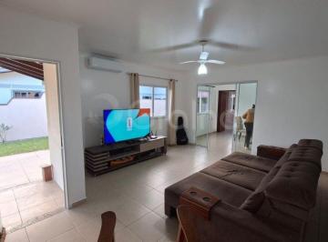 Casa · 217m² · 3 Quartos · 5 Vagas · Casa de 217m² no Campeche